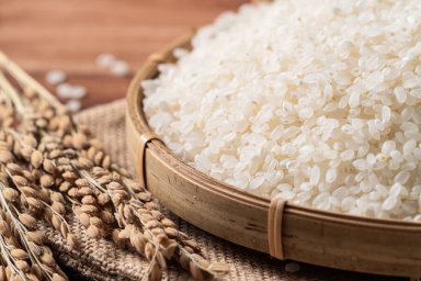 Россиянам объяснили, когда отварной рис становится опасным для здоровья