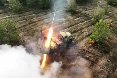 «РВ» заявила о нанесении массированного комбинированного удара по объектам на Украине