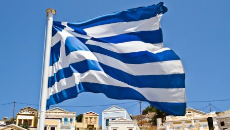 Правящая партия Греции пообещала, что экономика вырастет на 3% в год в случае победы на выборах