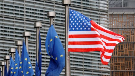 Politico: в ЕС возникает раскол по вопросу КНР на фоне давления США