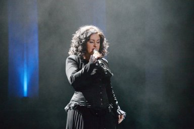 Тамара Гвердцители отказалась петь на русском языке во время концерта в Нью-Йорке