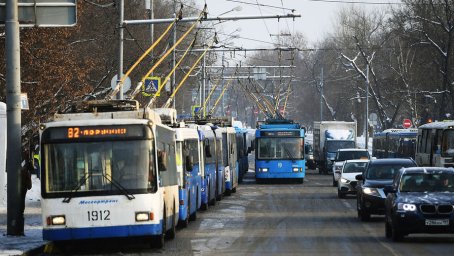 В Кирове загорелся троллейбус, водитель и кондуктор успели эвакуировать пассажиров