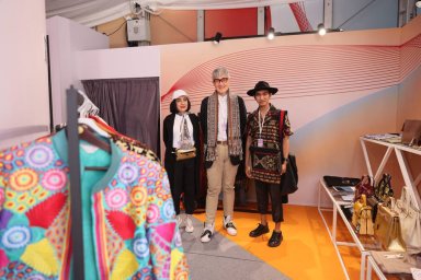 Индонезийские дизайнеры впервые представили свои коллекции в Москве