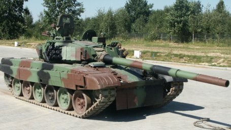 Польша сплавляет Киеву старые танки, надеясь получить взамен "Абрамсы"