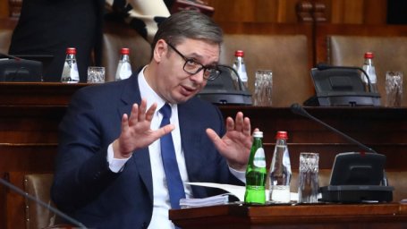 Евросоюз угрожал Сербии изоляцией и отзывом инвестиций