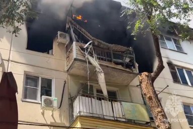 После пожара в жилом доме в Астрахани возбудили уголовное дело