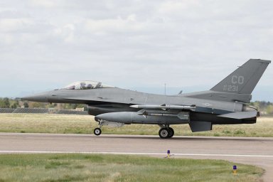 Дания получила разрешение США отправить F-16 Украине