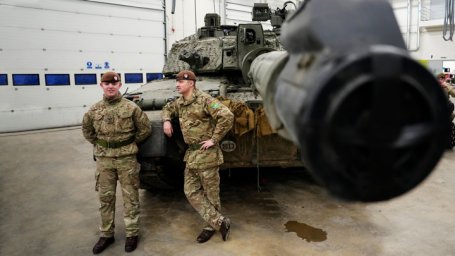 Армия Британии не сможет воевать "даже в очень скромных масштабах"