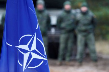 В МИД РФ сообщили об отработке НАТО сценария использования ядерного оружия против России