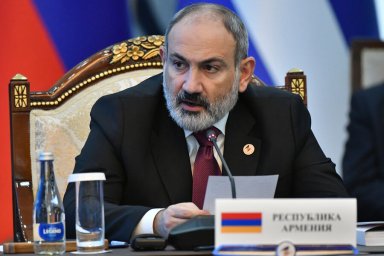 Пашинян высказался о проекте мирного соглашения между Арменией и Азербайджаном