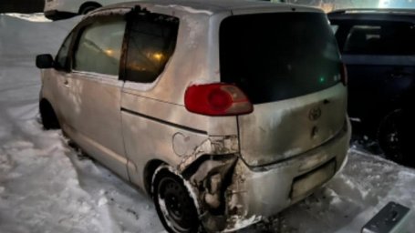 Многодетного отца из Новосибирска нашли убитым в своей машине