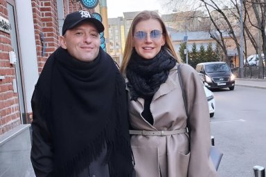Рома Зверь с женой-моделью отпраздновали годовщину знакомства: «20 лет вместе»