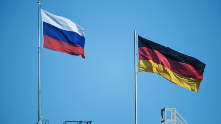 Германия сохраняет контакты с Путиным