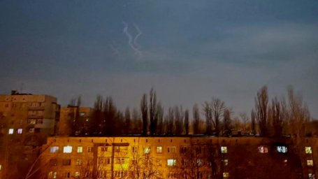 В течение часа Донецк обстреливали ракетами и снарядами
