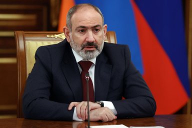 Пашинян потребовал ответа от российских миротворцев для улучшения ситуации в Карабахе