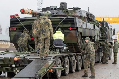 США собираются отправит дополнительную военную помощь Украине