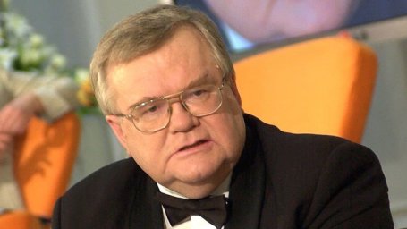 Экс-премьер Эстонии Сависаар умер в больнице
