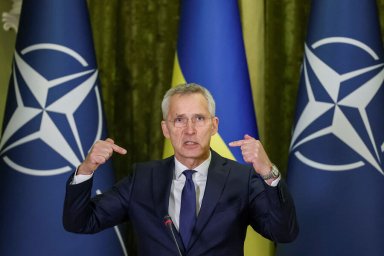 Столтенберг: все страны НАТО поддержали вступление Украины в альянс