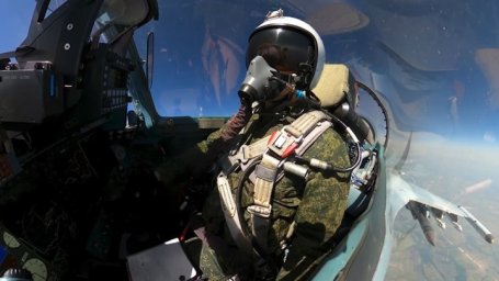 Российские истребители сбили в небе ДНР два украинских вертолета