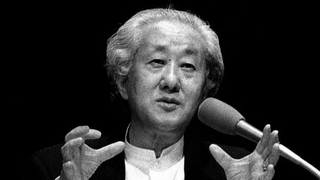 Умер известный японский архитектор Арата Исодзаки