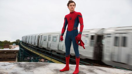 Звезда «Человека-паука» Том Холланд признался, что не притрагивается к алкоголю уже больше года