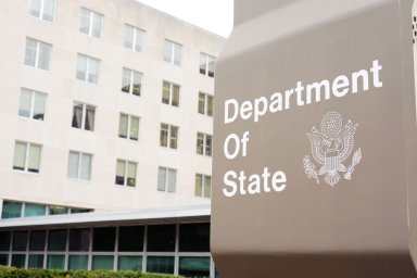 США допускают санкции против Грузии в случае открытия прямого авиасообщения с РФ