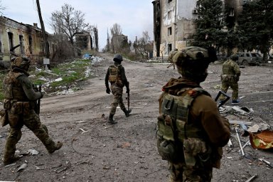 RusVesna: ЧВК «Вагнер» штурмует последний мощный укрепрайон украинских войск в Артемовске