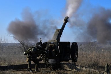 РИА Новости: российские артиллеристы под Херсоном уничтожили украинские гаубицу и миномет