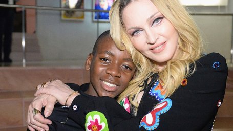 Мадонну заподозрили в торговле африканскими детьми
