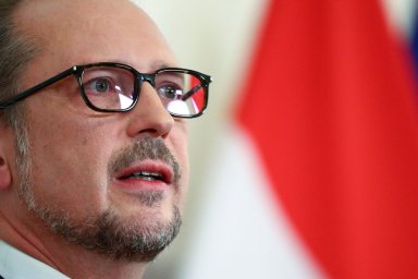 Австрийский министр заявил, что видит украинского коллегу чаще, чем своих детей