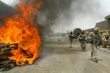 США нанесли удар по боевикам вблизи авиабазы в Ираке