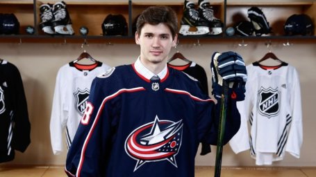 Марченко признан третьей звездой дня в НХЛ