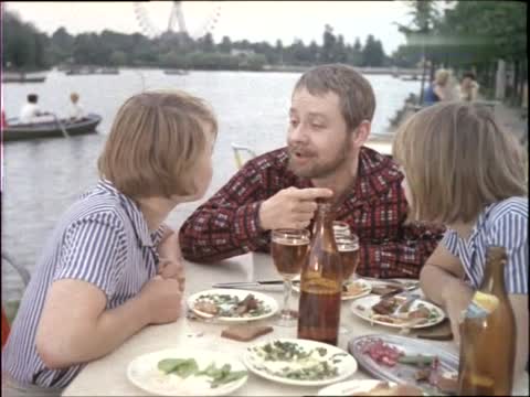 Дорога к морю (1965)