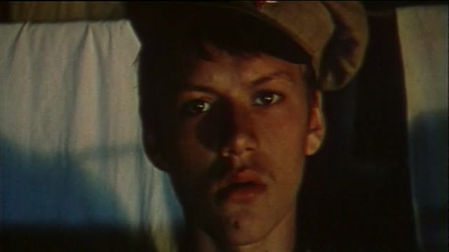 Там, вдали, за рекой... (1971)